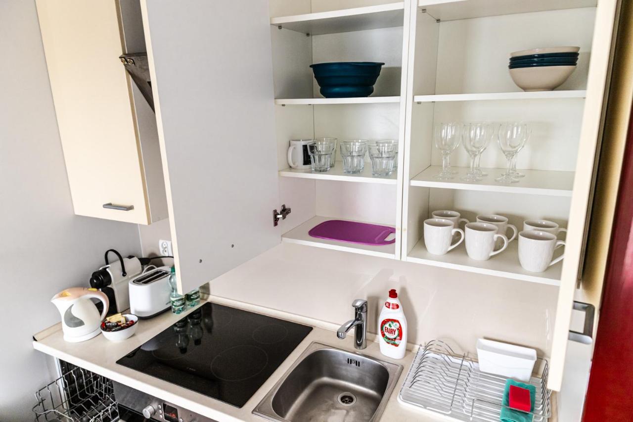 Bulwar Kurlandzki Vistula Apartment Краков Экстерьер фото